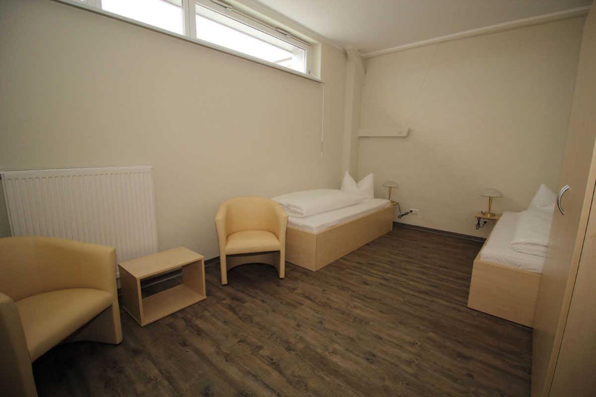 Kutterfisch Kajueten Direkt Im Stadthafen Apartment Sassnitz Exterior photo